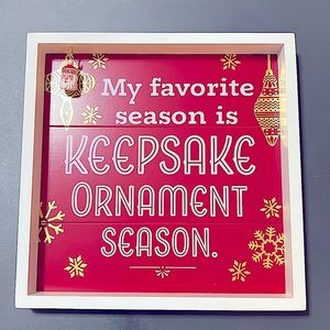 🎄Hallmark “My Favorite Season is Keepsake Ornament Season” wood sign & Santa🎅